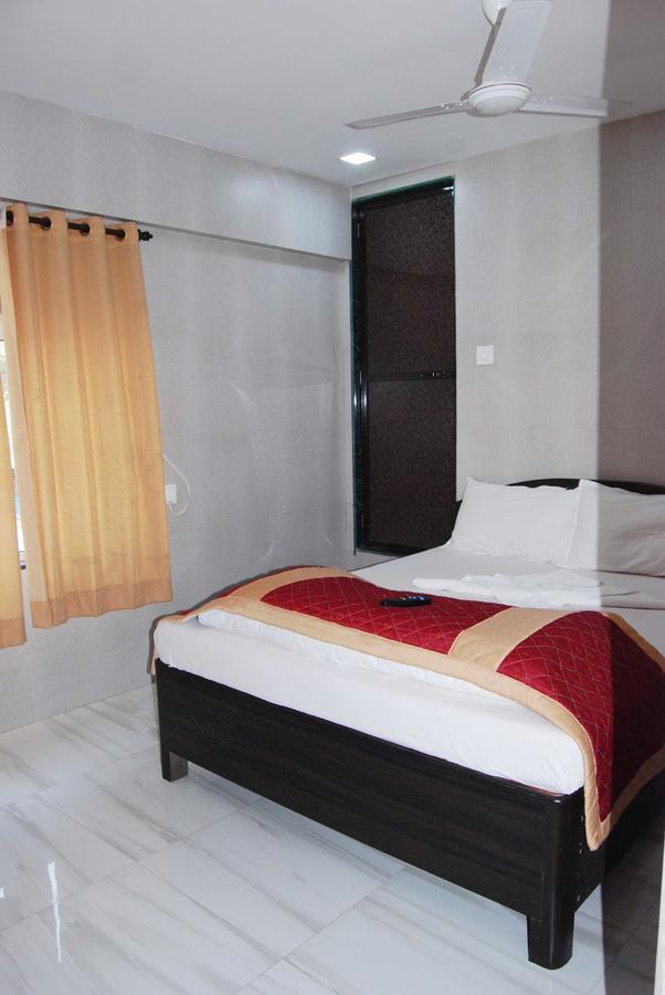Hotel Holiday Inn Mumbai Eksteriør bilde