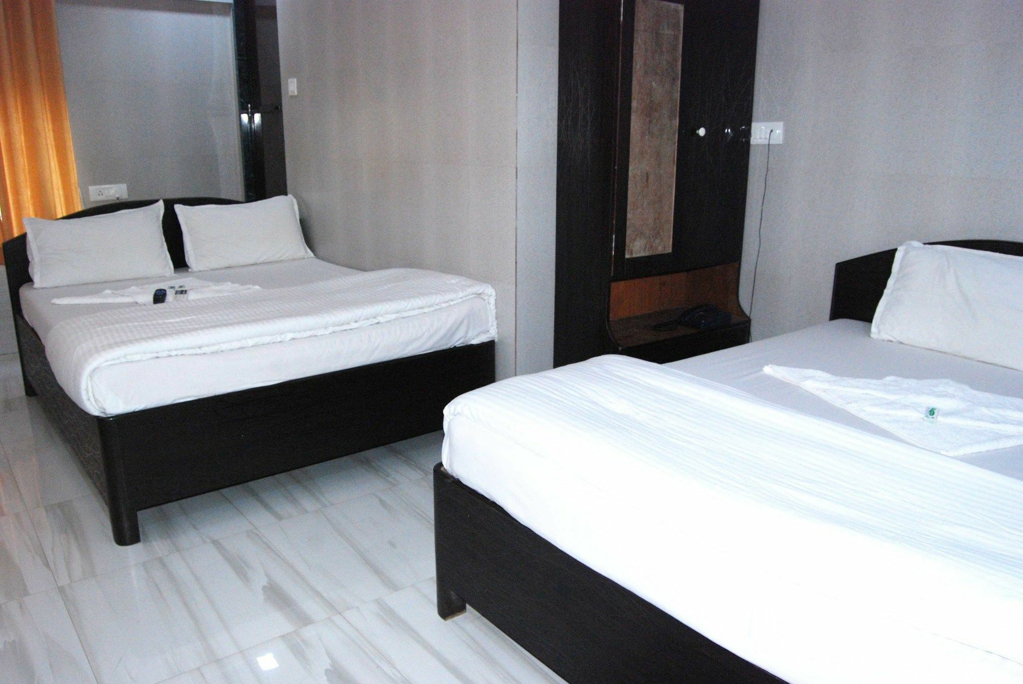 Hotel Holiday Inn Mumbai Eksteriør bilde